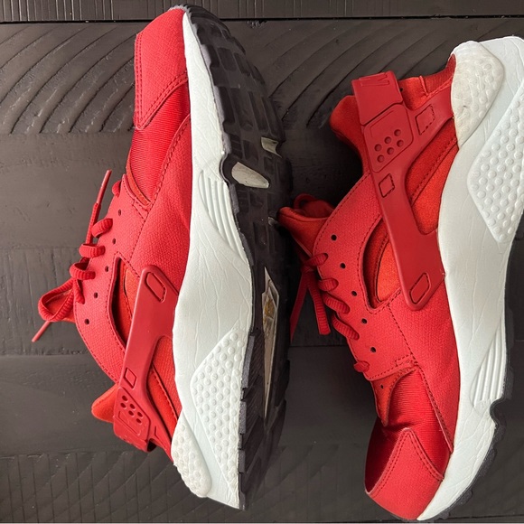 Used Womens Nike Air Huarache “Cinnamon” - Picture 6 of 10